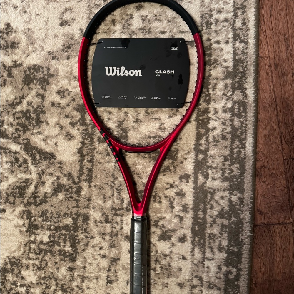 Wilson Clash 100 V2 Tennis Racket - NWT and unstrung